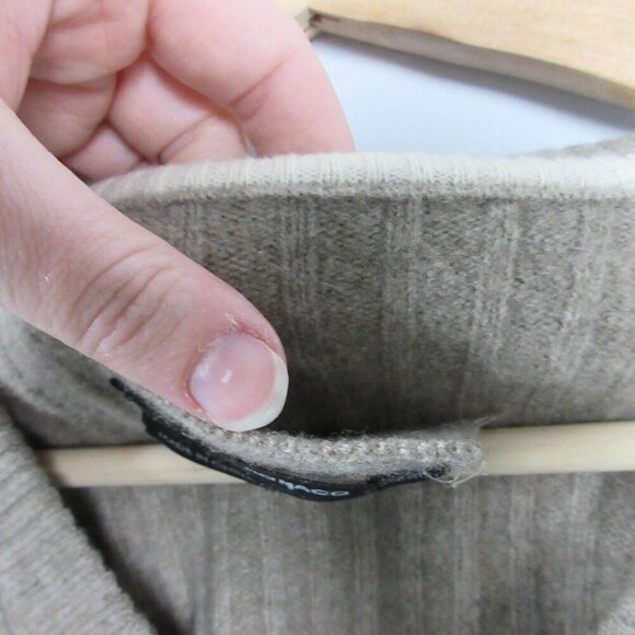 Club Monaco 100% Wool V-Neck Sweater Men's L Ribbed Pullover Casual Green 436 - Picture 5 of 11